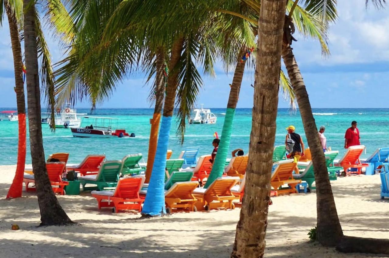 Sol Caribe Suites - Playa Los Corales - Beach Club, Wifi, Swimming Pool Punta Cana Bagian luar foto